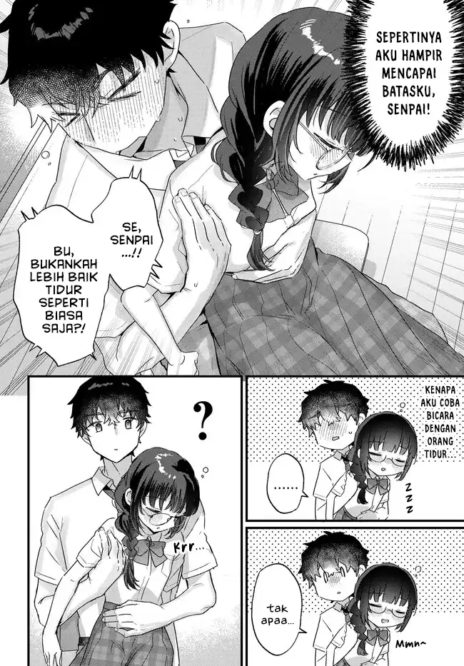 Chiisakute Kawaii Bungeibu no Chiteki na Senpai o, Hiza no Ue ni Nosetara Mainichi Suwattekuru you ni natta Chapter 4.1 Gambar 10